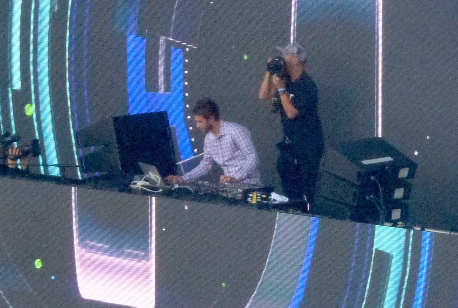 Zedd se apresentando no festival Summer Sonic, em Tóquio, em 2015